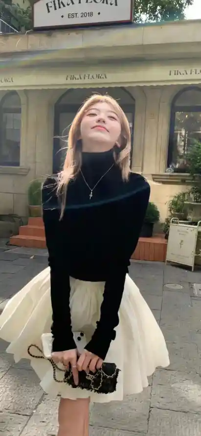 激情在线观看亚洲色伊人婷婷影视在线免费？这些风险你必须知道